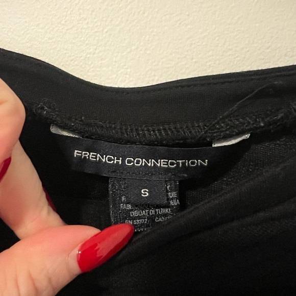 French Connection Black Crew Neck Long Sleeve Textured Sweater Blouse Small - Picture 3 of 4